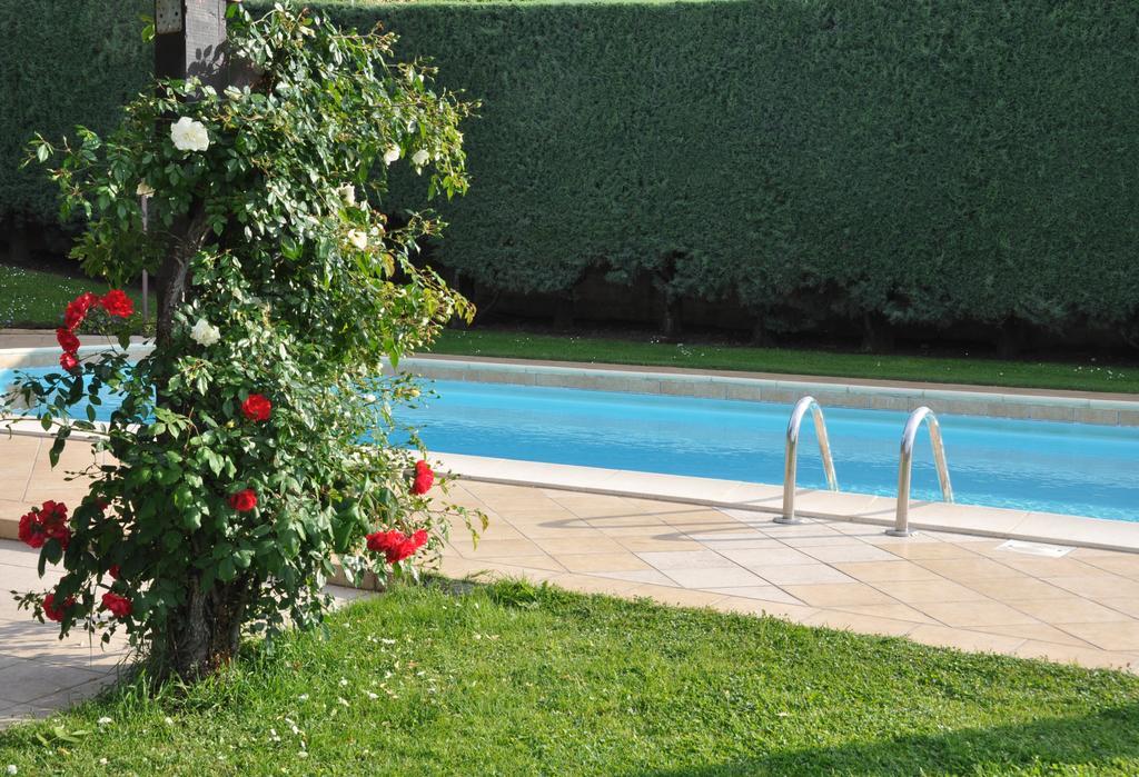 Miramonti Bed and Breakfast Ιζέο Εξωτερικό φωτογραφία